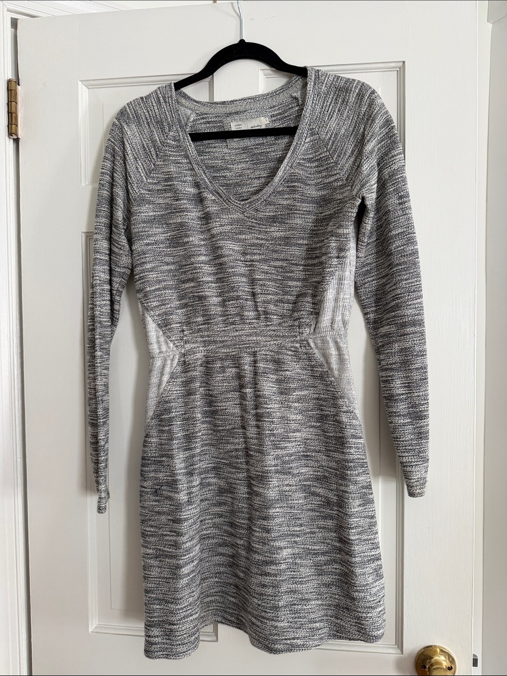 Anthropologie Gray Marled V-Neck Long Sleeve Knit Dress